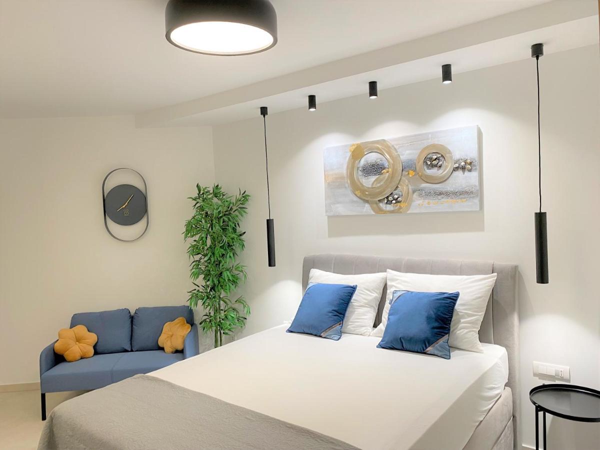 Villa Fani - Apartments In Трогир Экстерьер фото