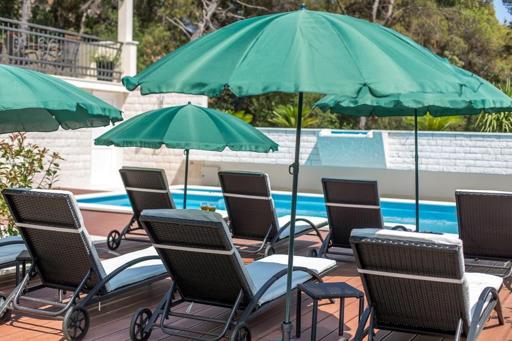 Villa Fani - Apartments In Трогир Экстерьер фото