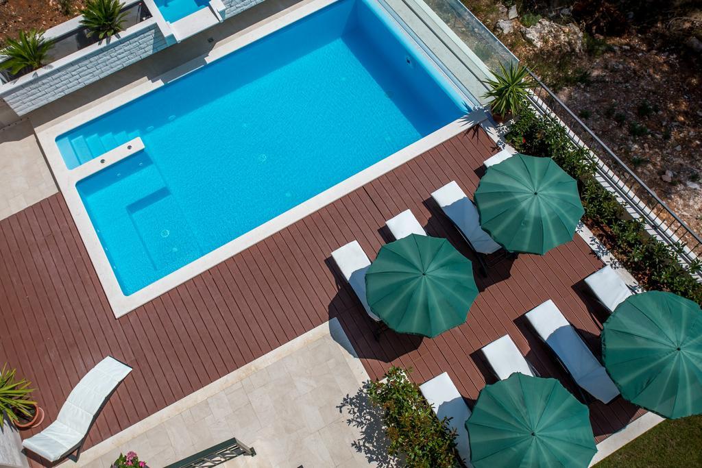 Villa Fani - Apartments In Трогир Экстерьер фото