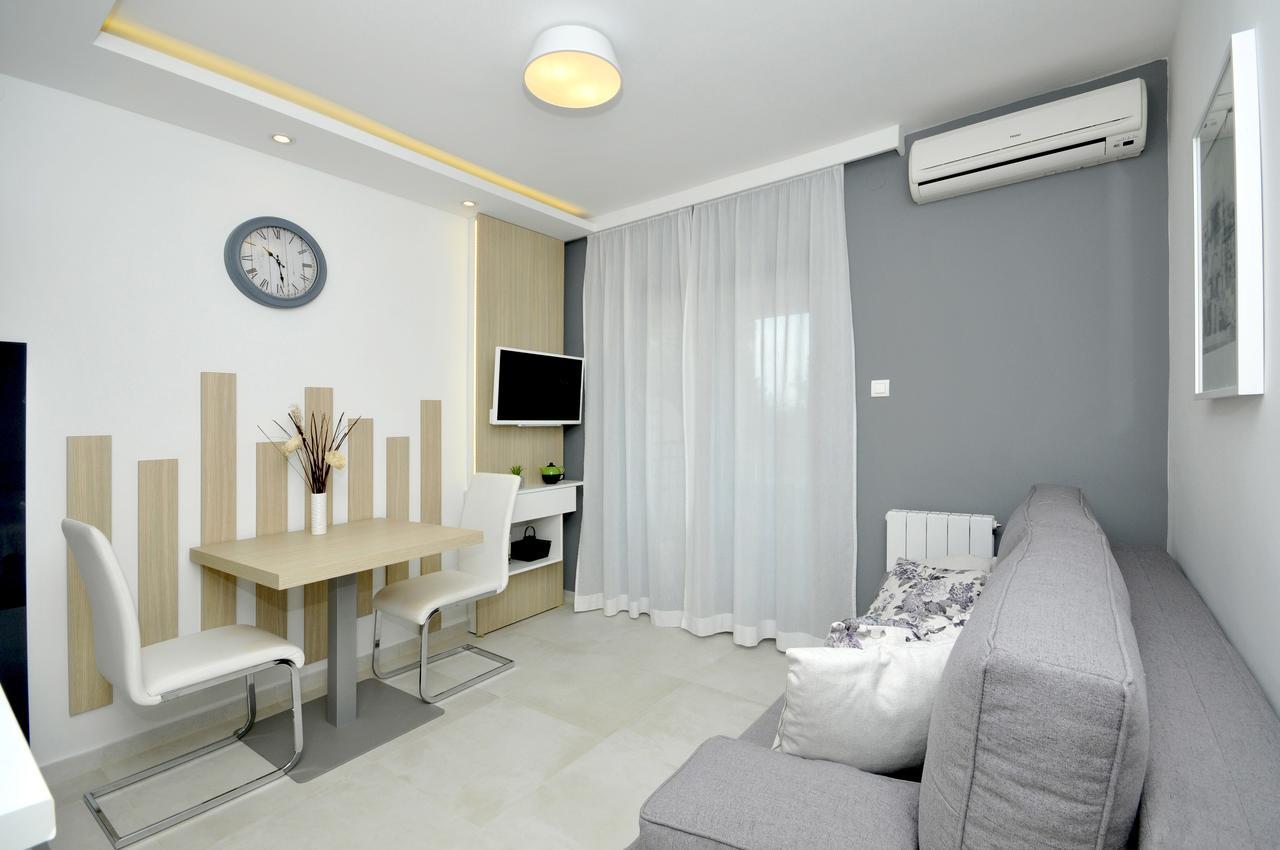 Villa Fani - Apartments In Трогир Экстерьер фото