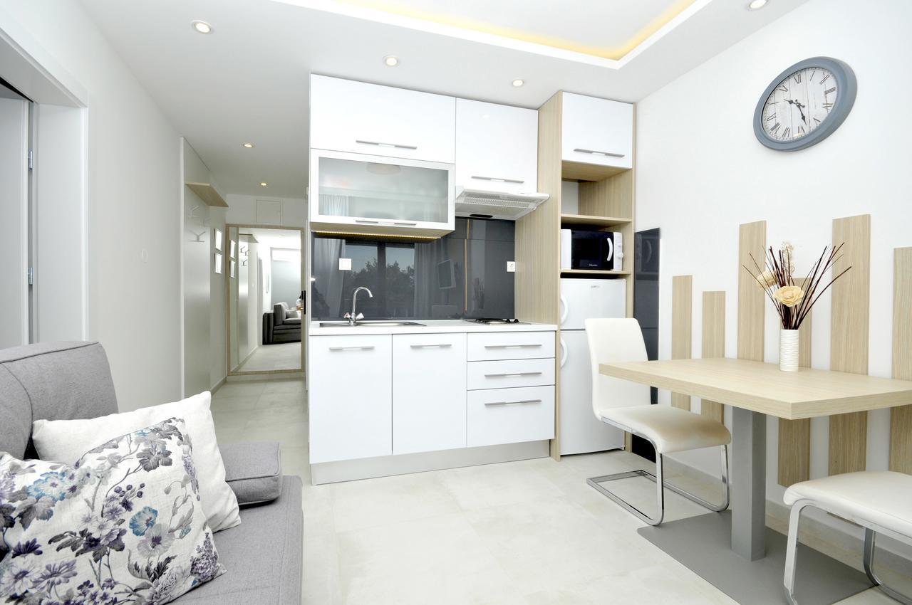 Villa Fani - Apartments In Трогир Экстерьер фото