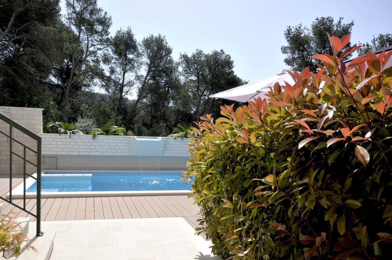 Villa Fani - Apartments In Трогир Экстерьер фото
